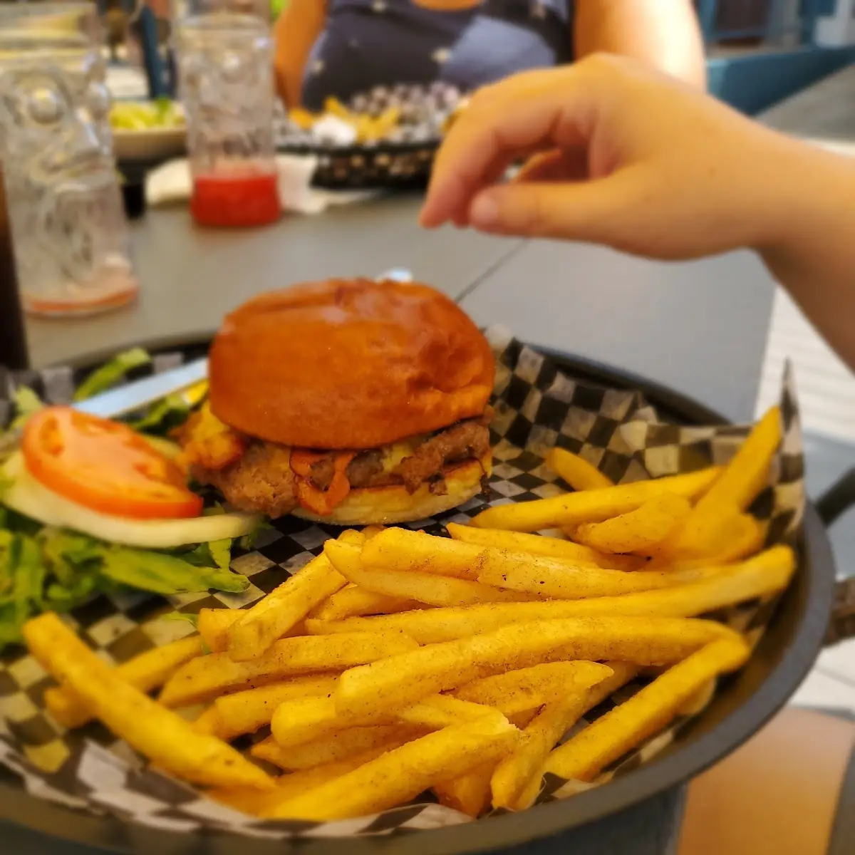 Bacon Cheeseburger