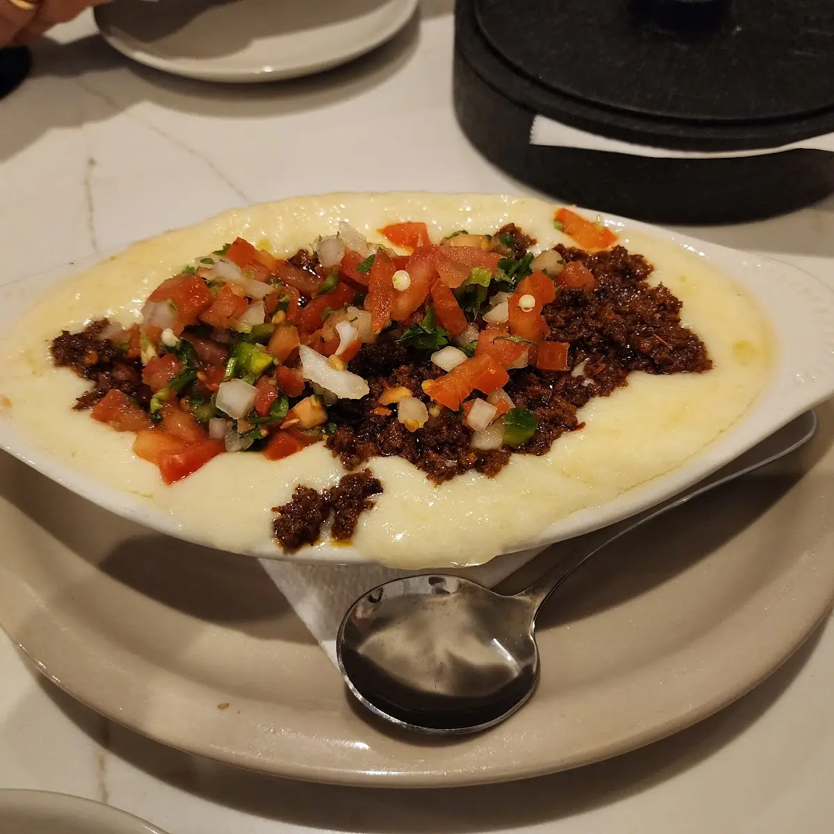 Queso Fundido Con Chorizo