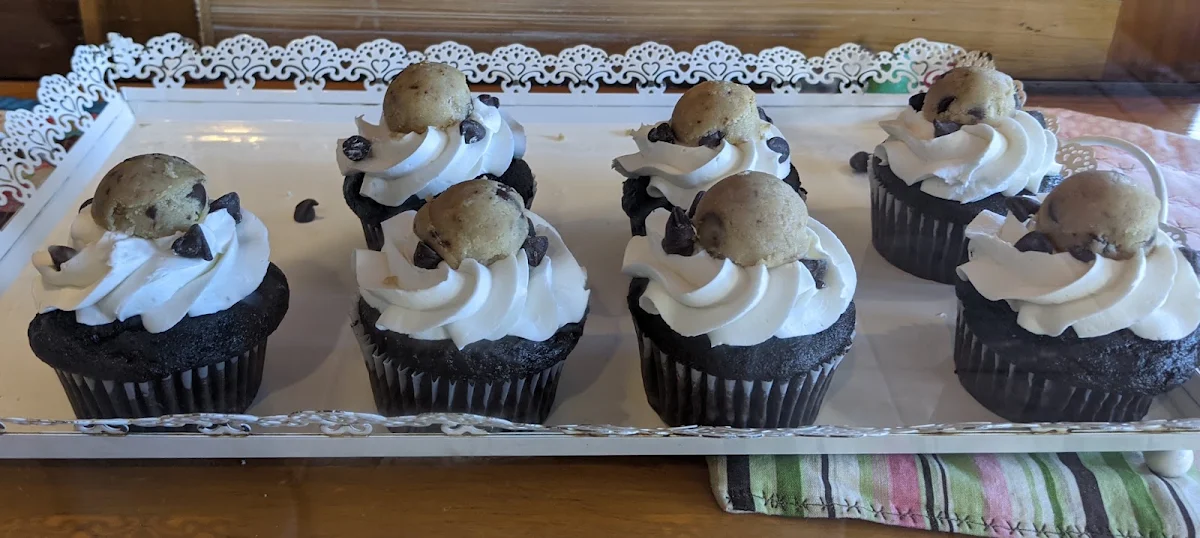Cookies and Cream Cupcake