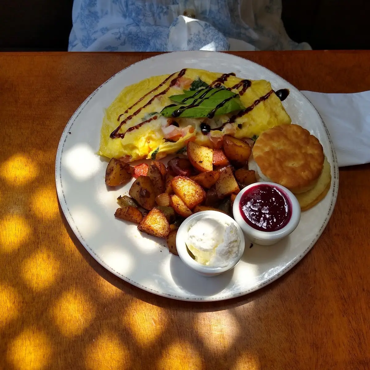 Tomato Basil Omelette