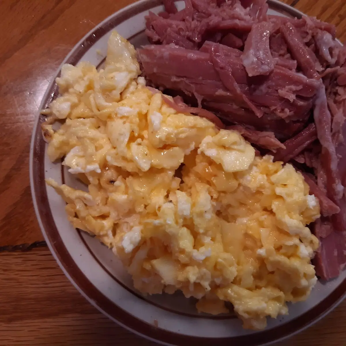 Cheesey Scrambled Egg and Corned Beef