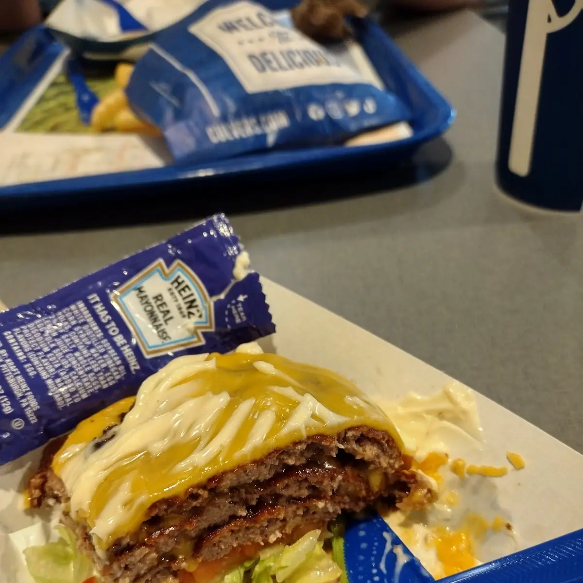 Triple Cheeseburger Deluxe Bun-Less