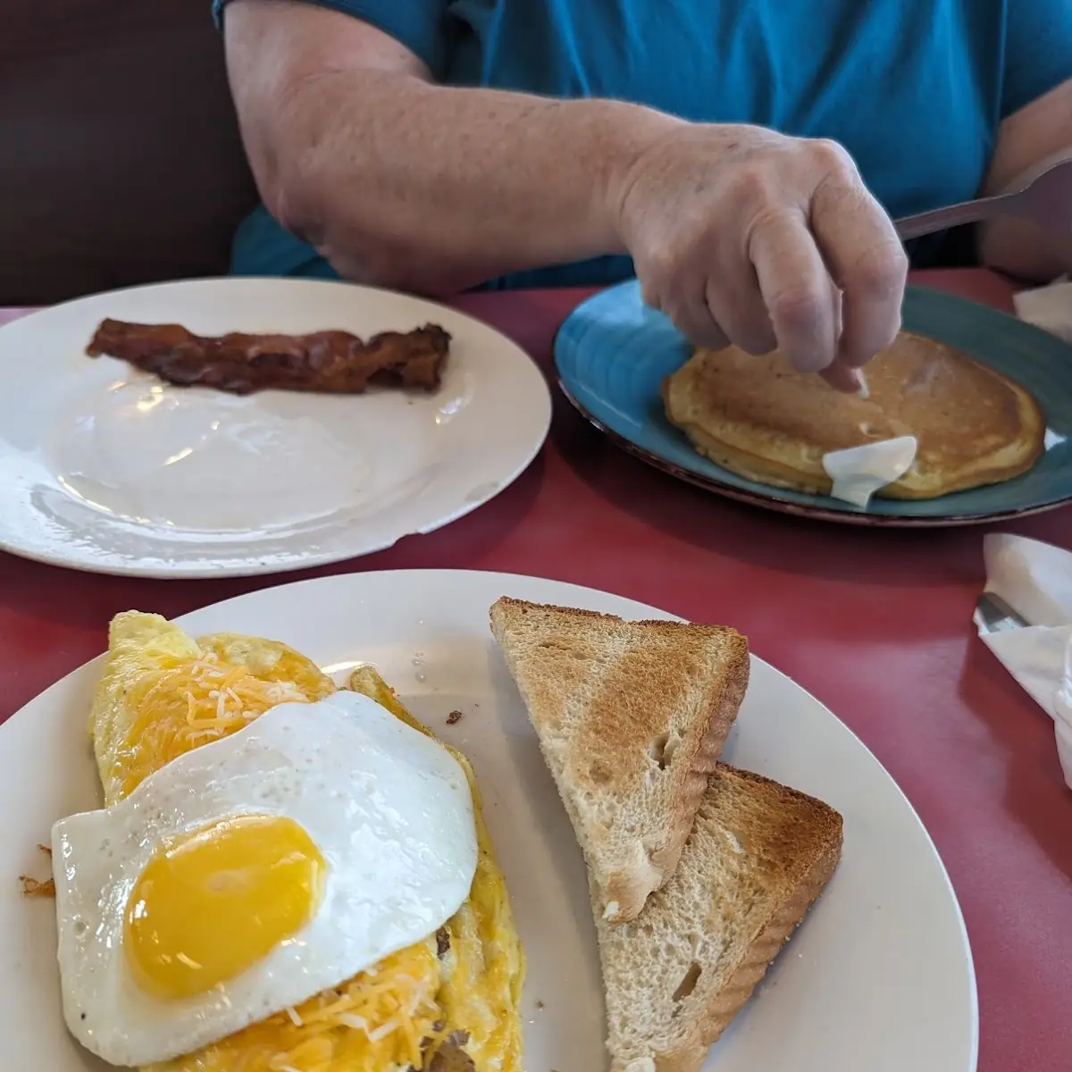 Pops Loaded Omelet with an Extra Egg on Top