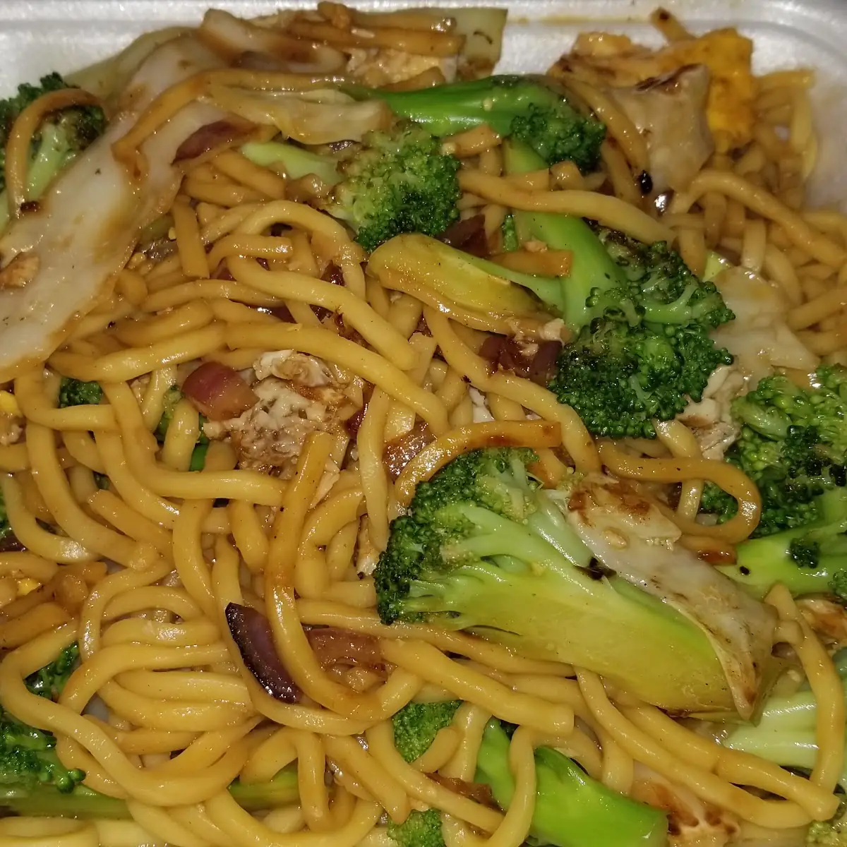 Vegetable Lo Mein