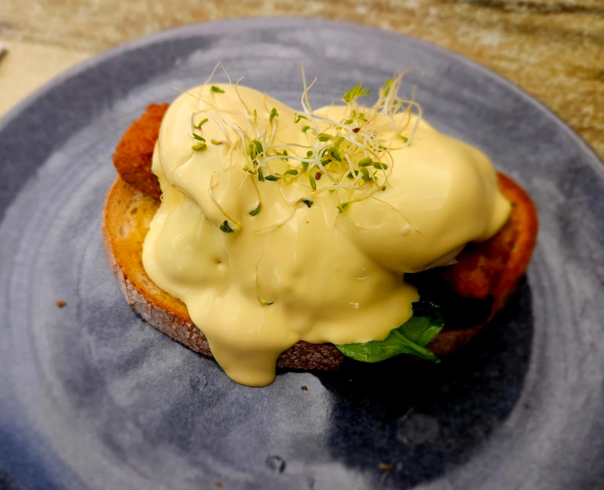 Eggs Benedict, The Fat Cat Camden