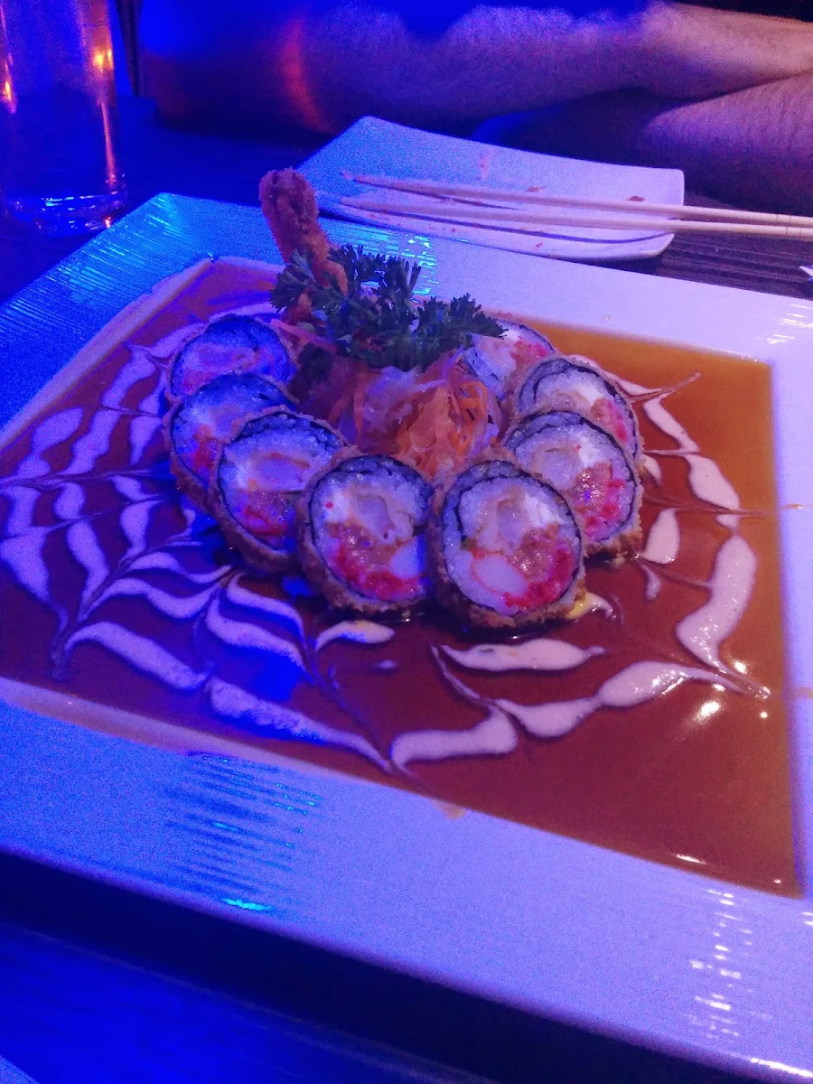 Highlights, Restaurant Kenji Sushi