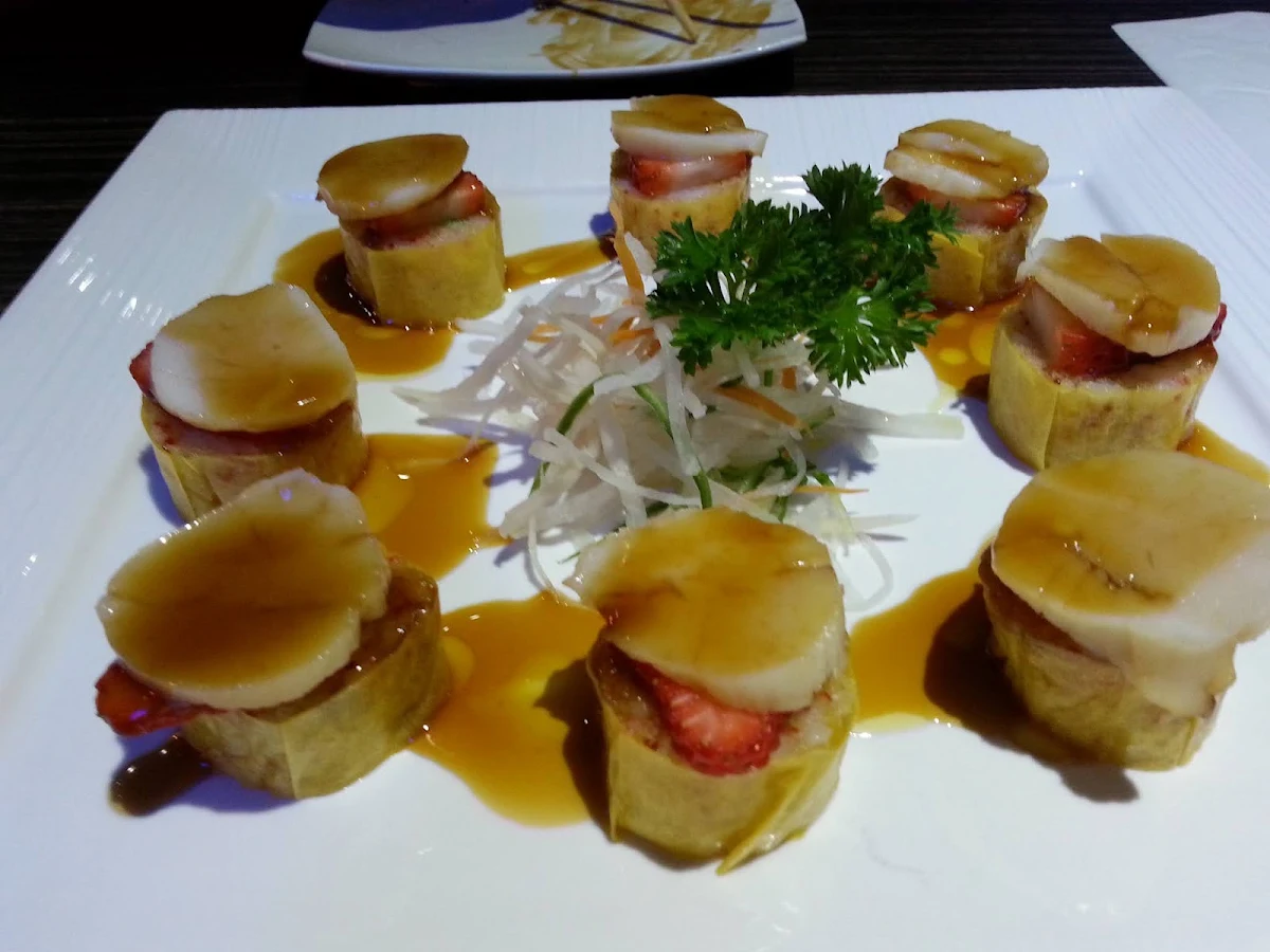 Karai Hotate, Restaurant Kenji Sushi