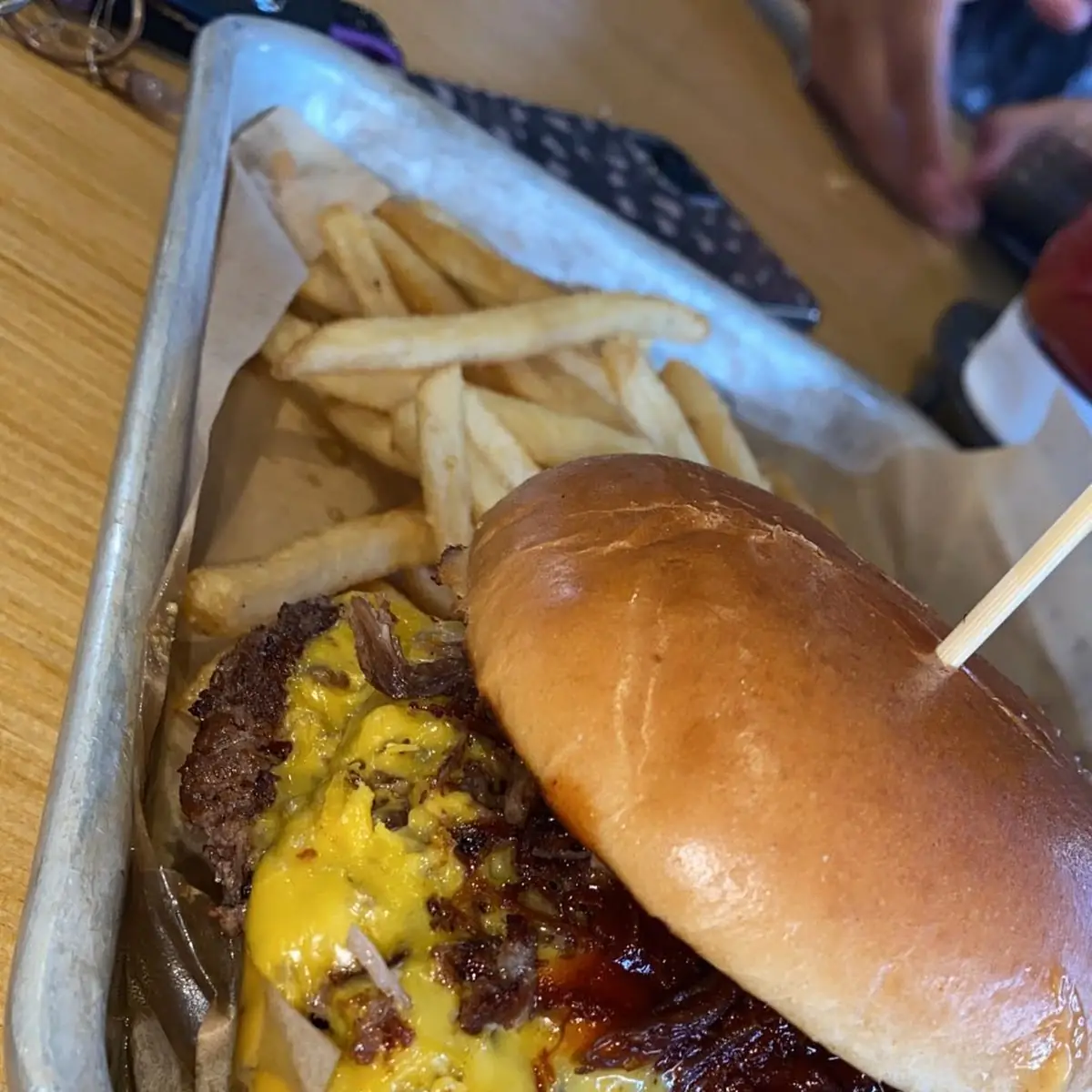 Pulled Pork Burger