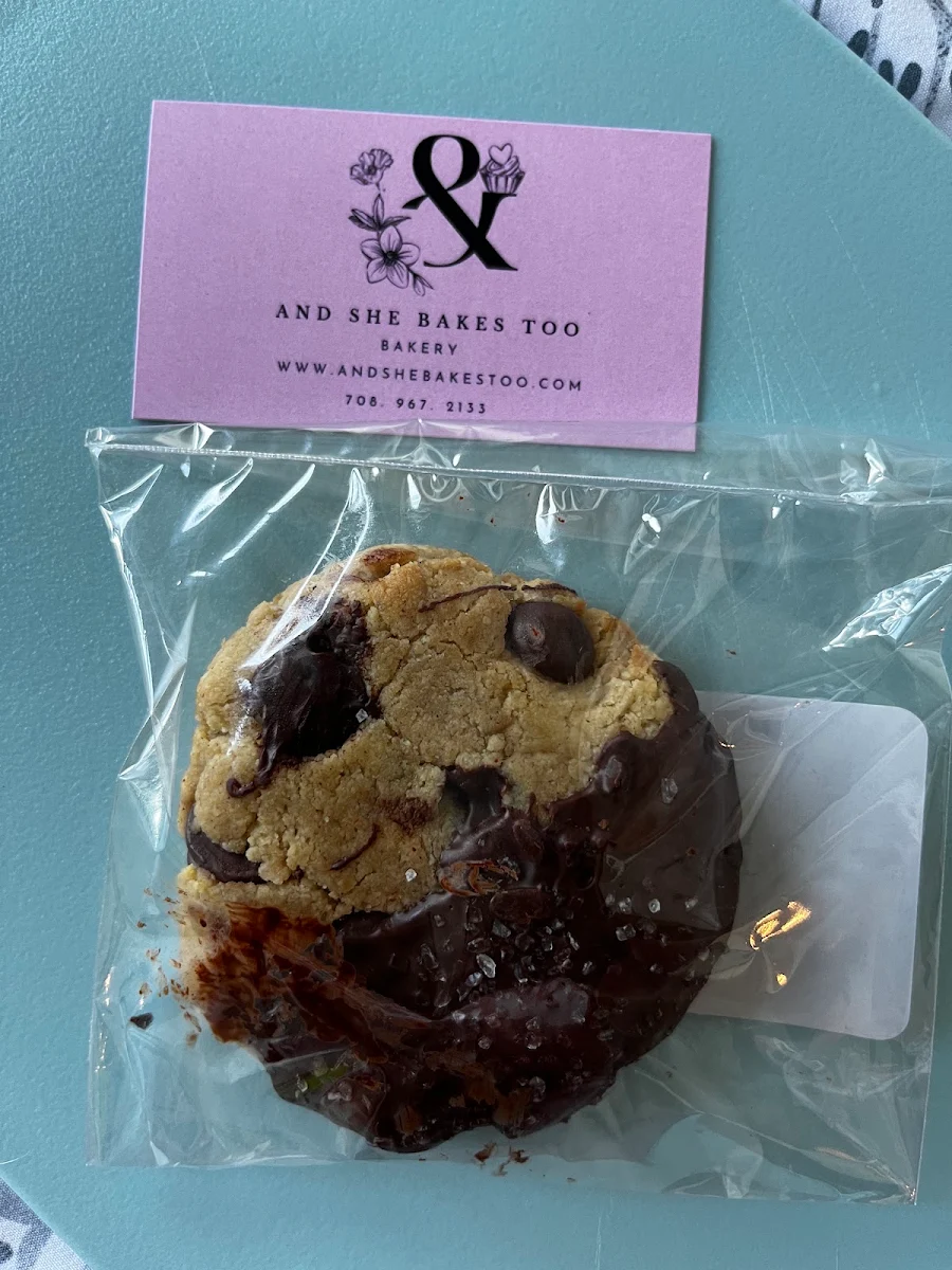 Vegan Chocolate Chip Cookies