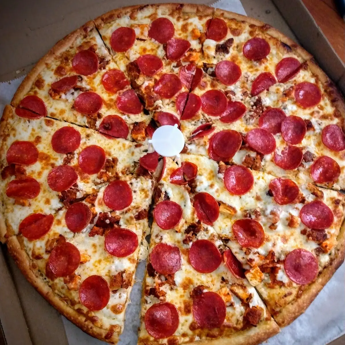 Buffalo Chicken Pizza Plus Pepperoni