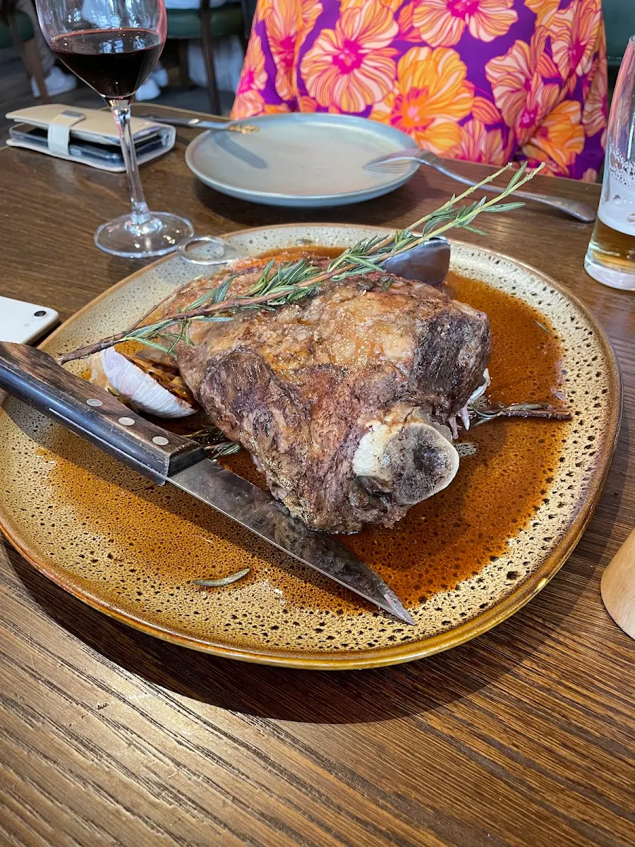 Lamb Shoulder, Briars Inn