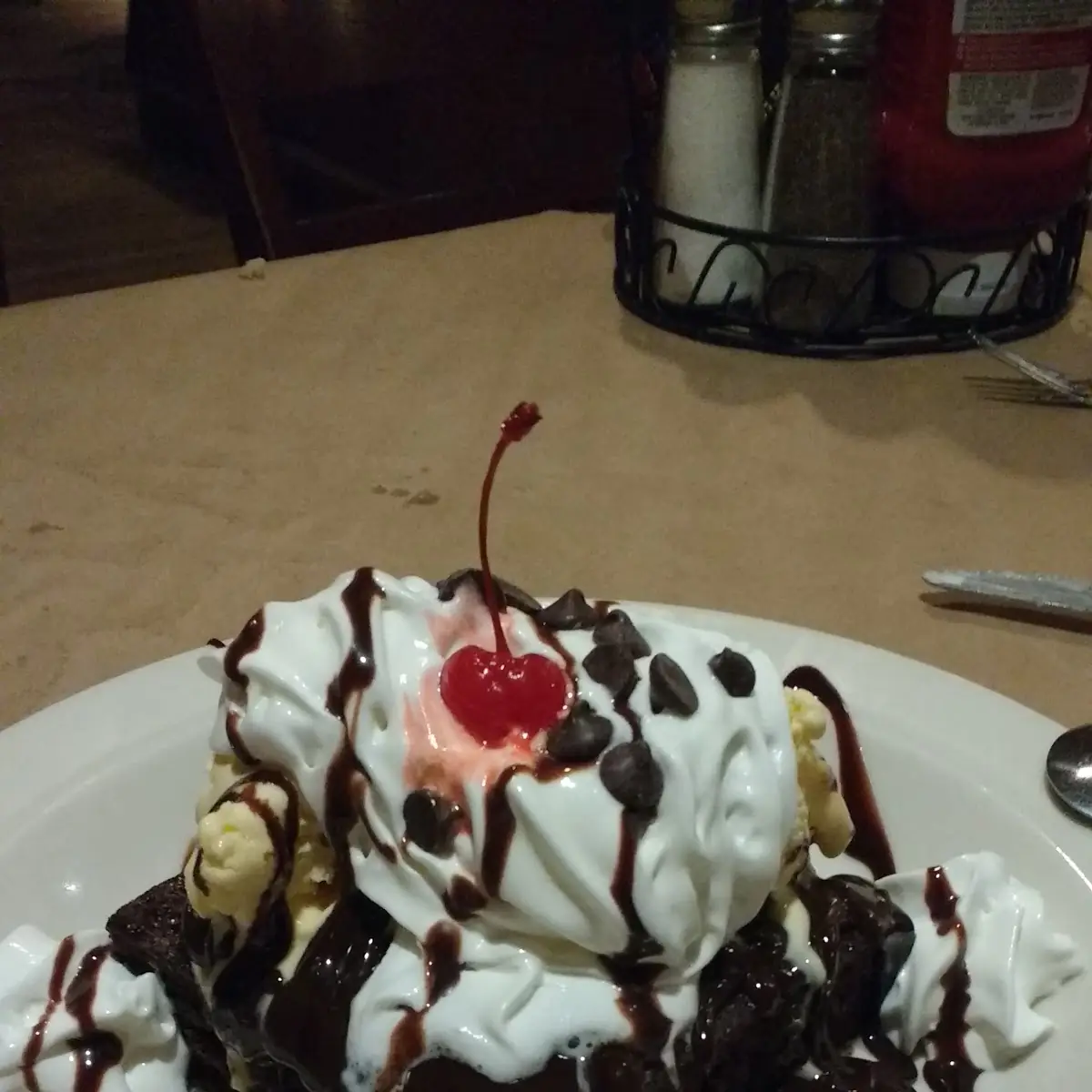 Hot Fudge Sundae