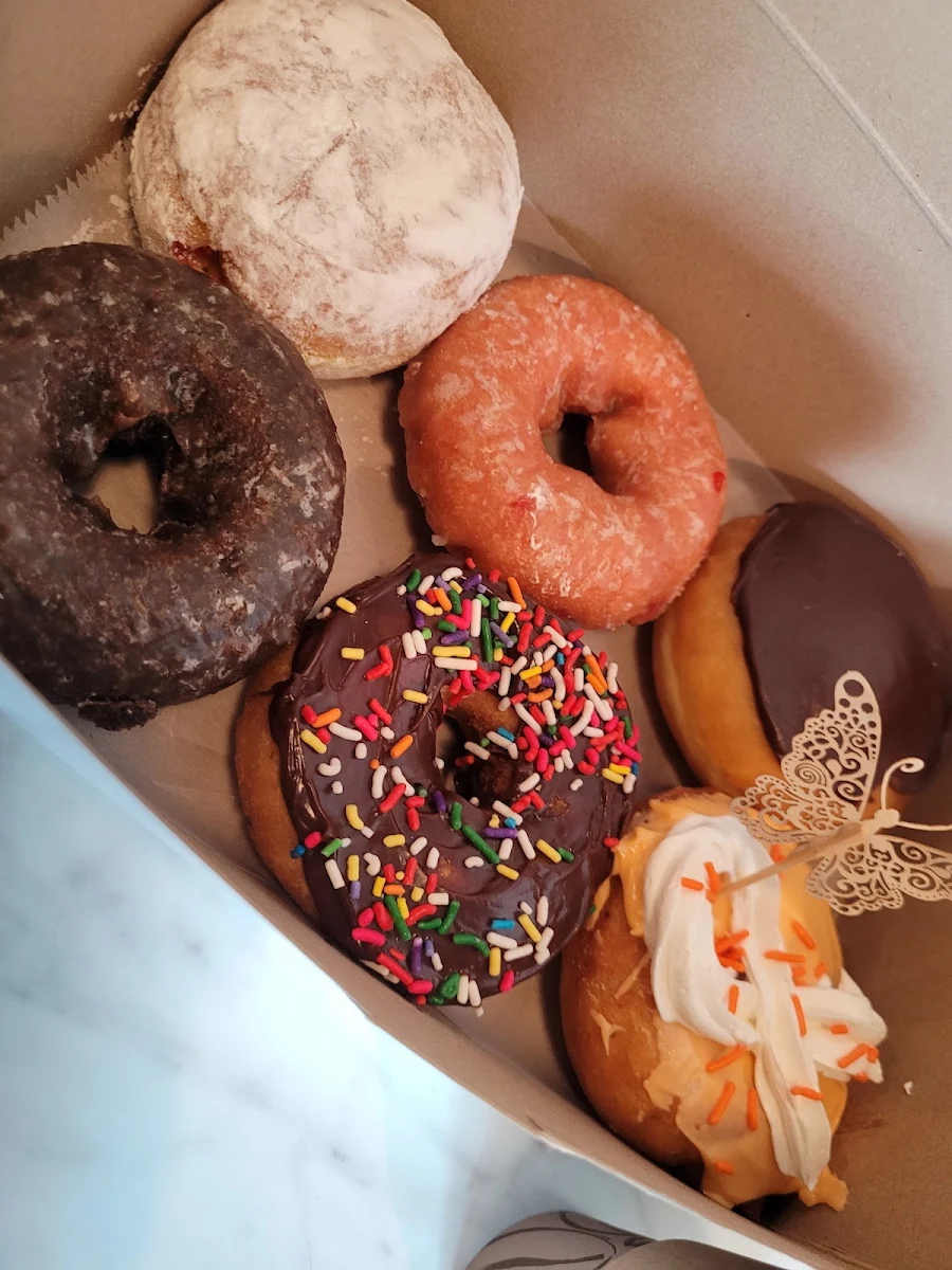 Dozen Donuts