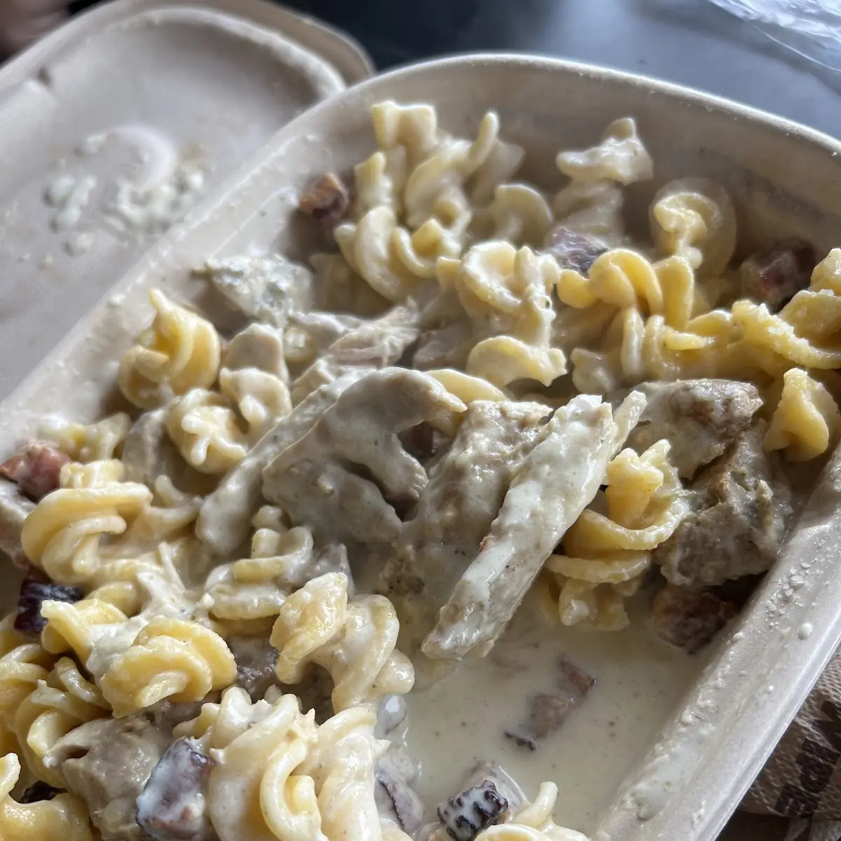 Chicken Carbonara Pasta
