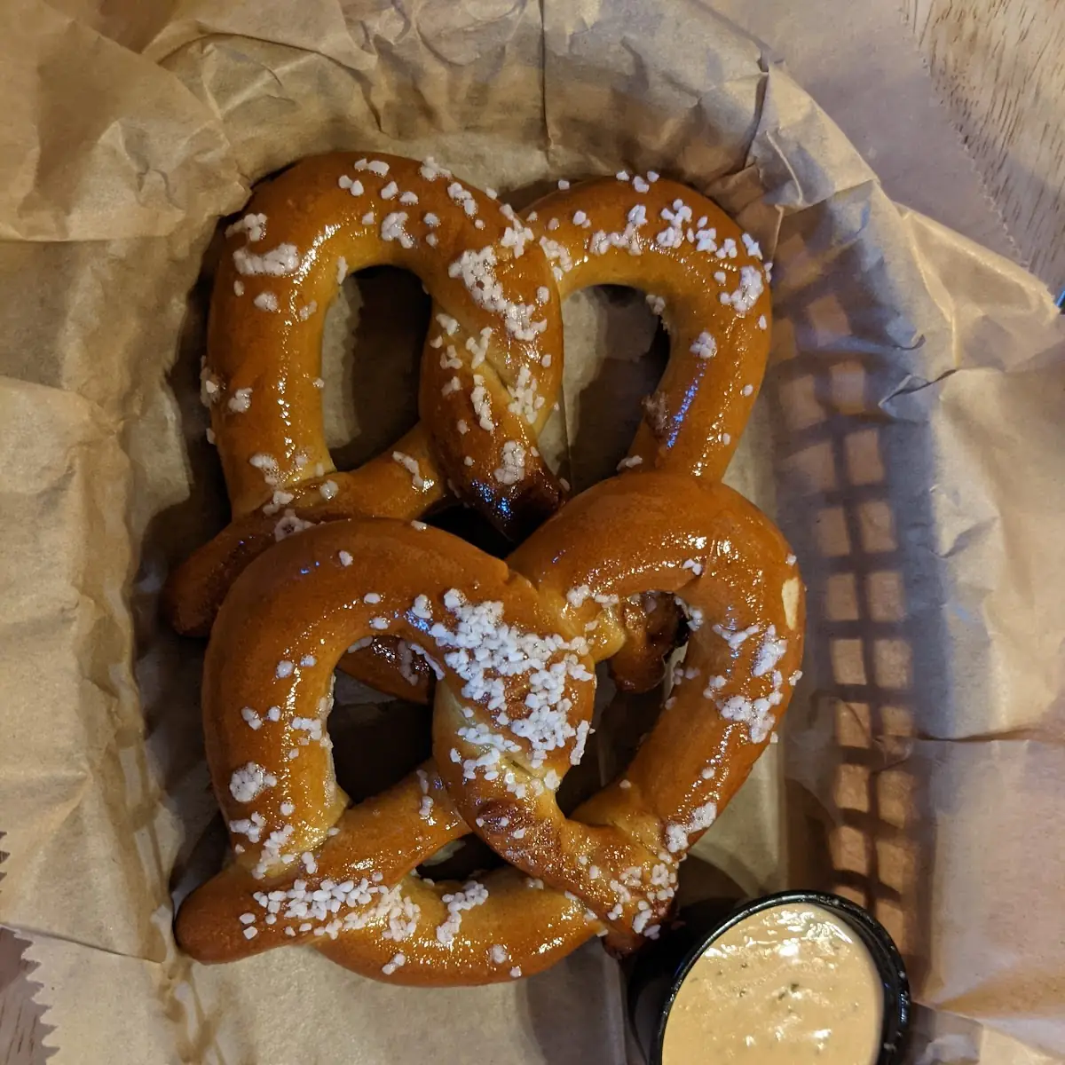 Beer Cheese & Soft Pretzels