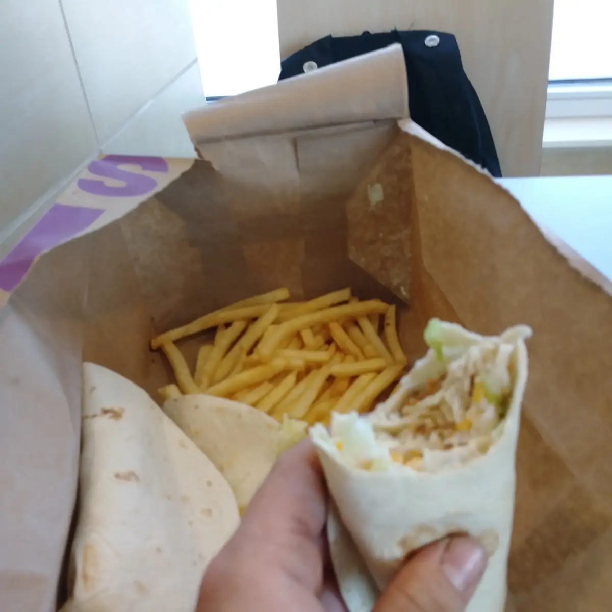 Crispy Chicken Snack Wraps