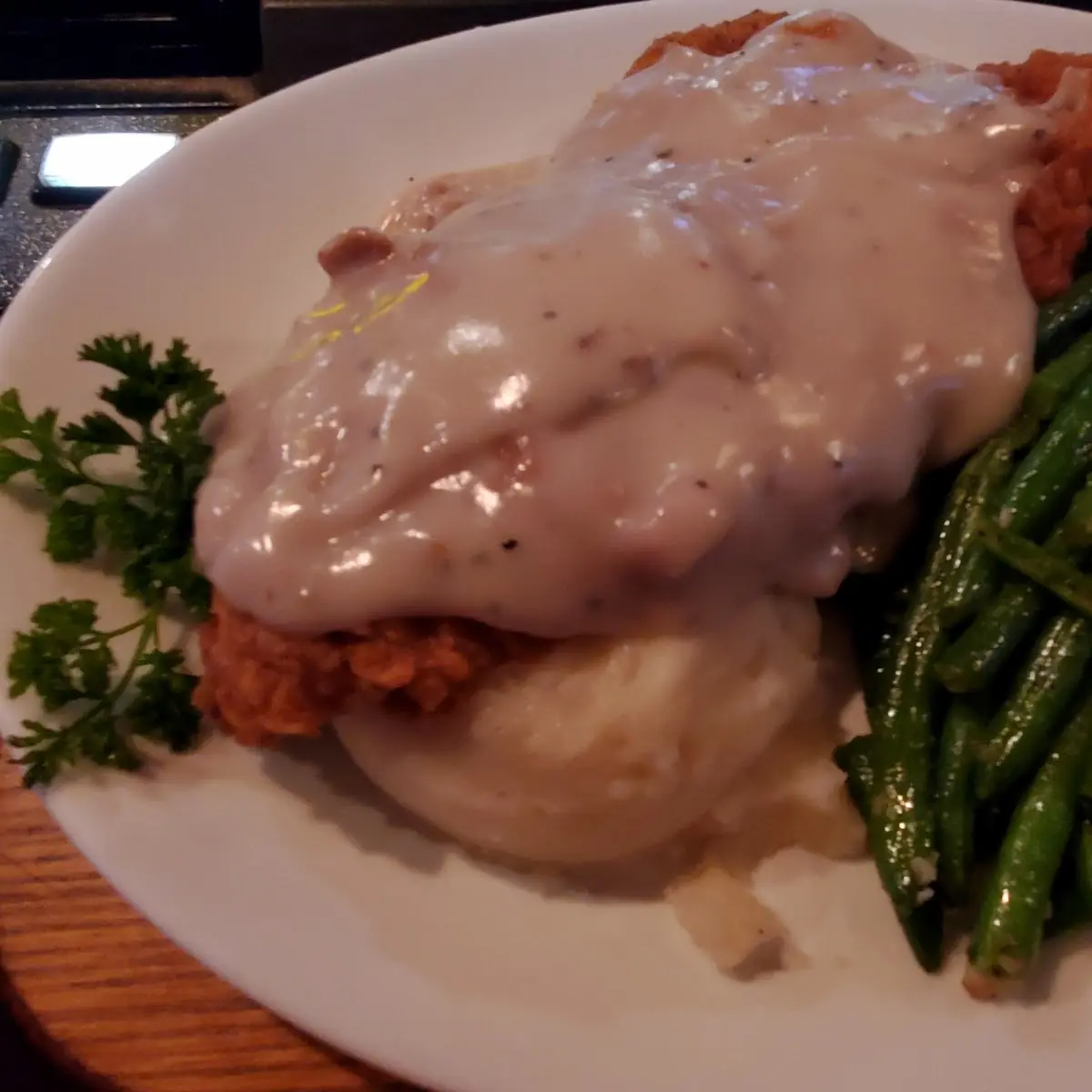 Country Fried Steakwith Garlic Mashed Potatoes and Garlic Green Beans