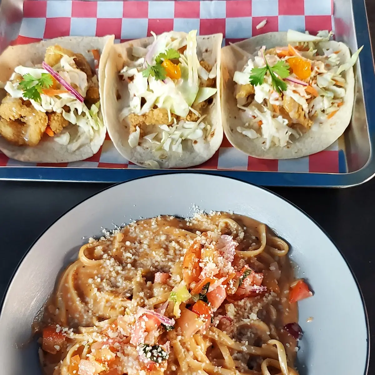 Pasta Con Camarones En Salsa de Vodka