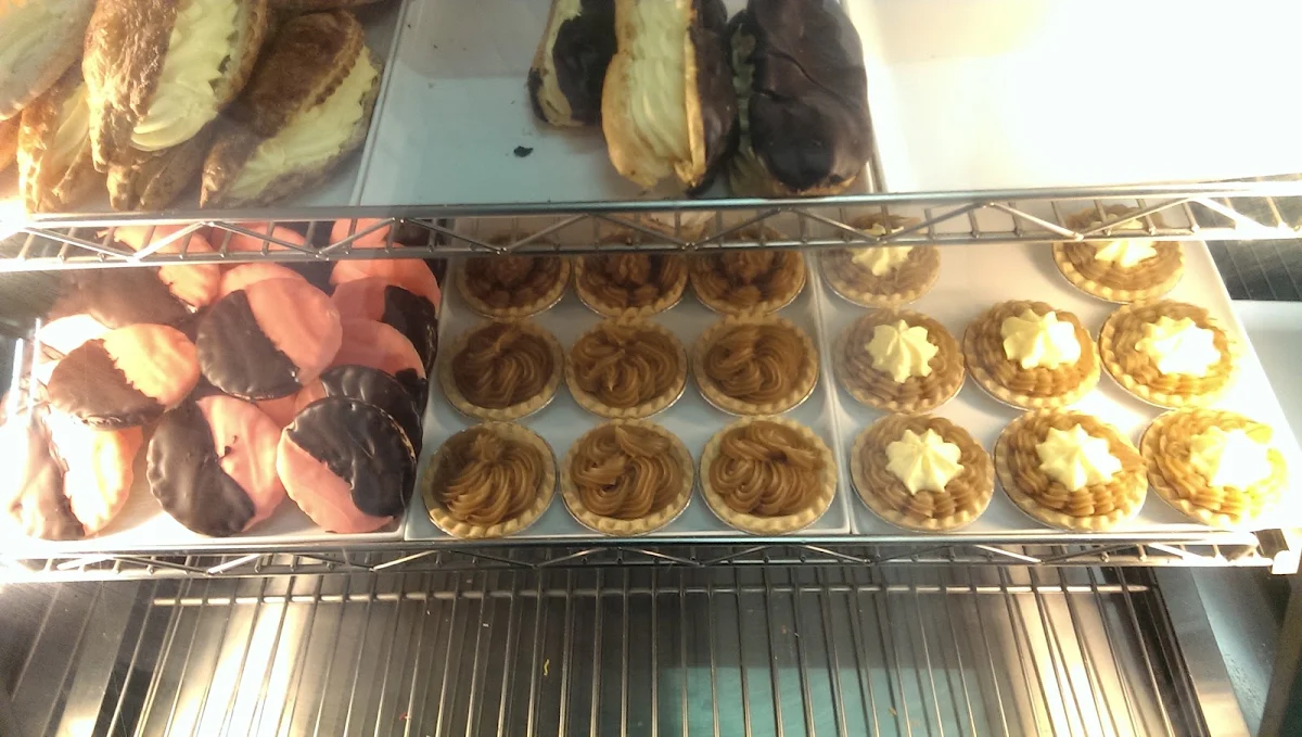 Highlights, Sang's Hot Bread
