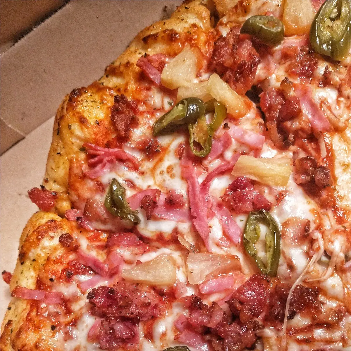 Hawaiian Pizza