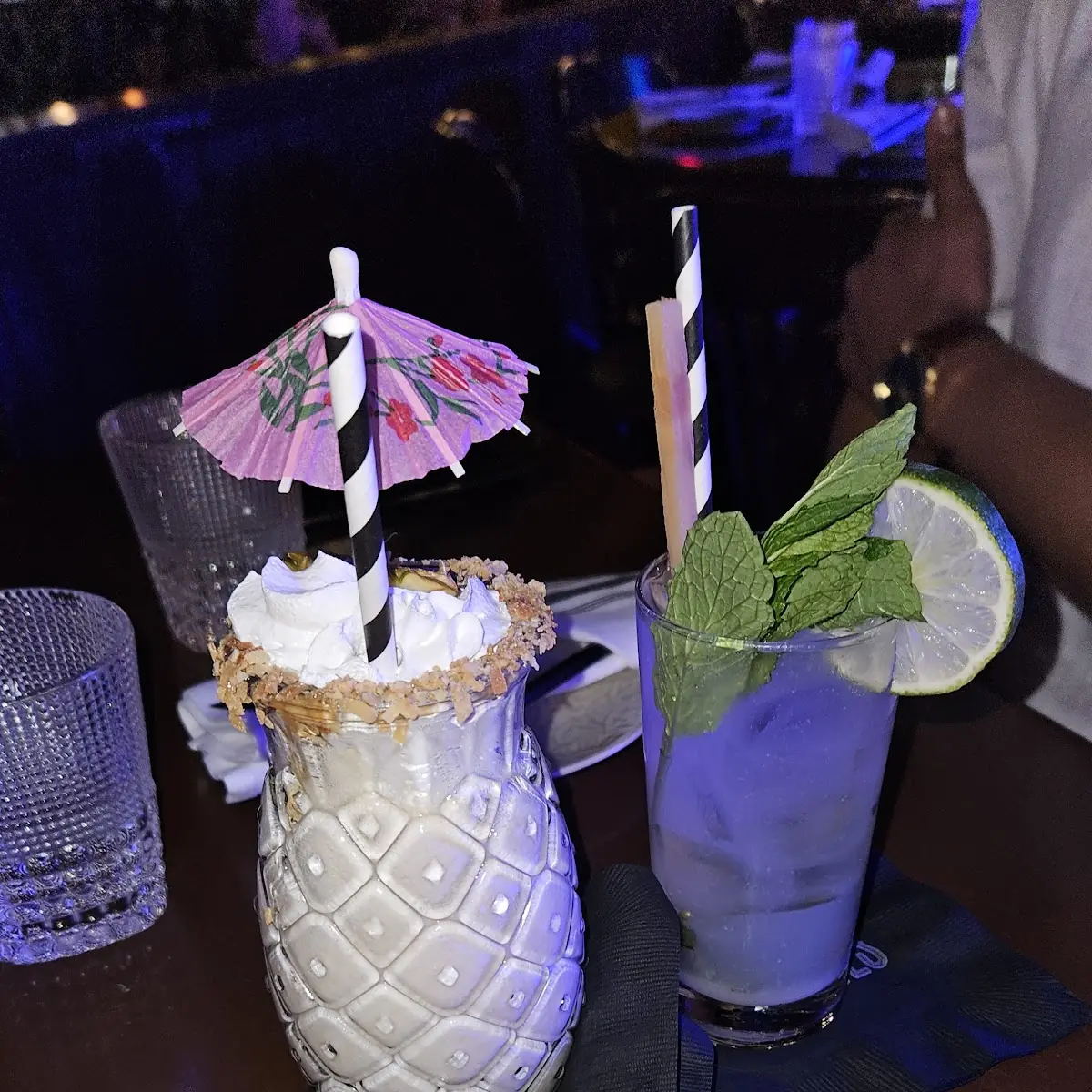 Virgen Piña Colada OMG