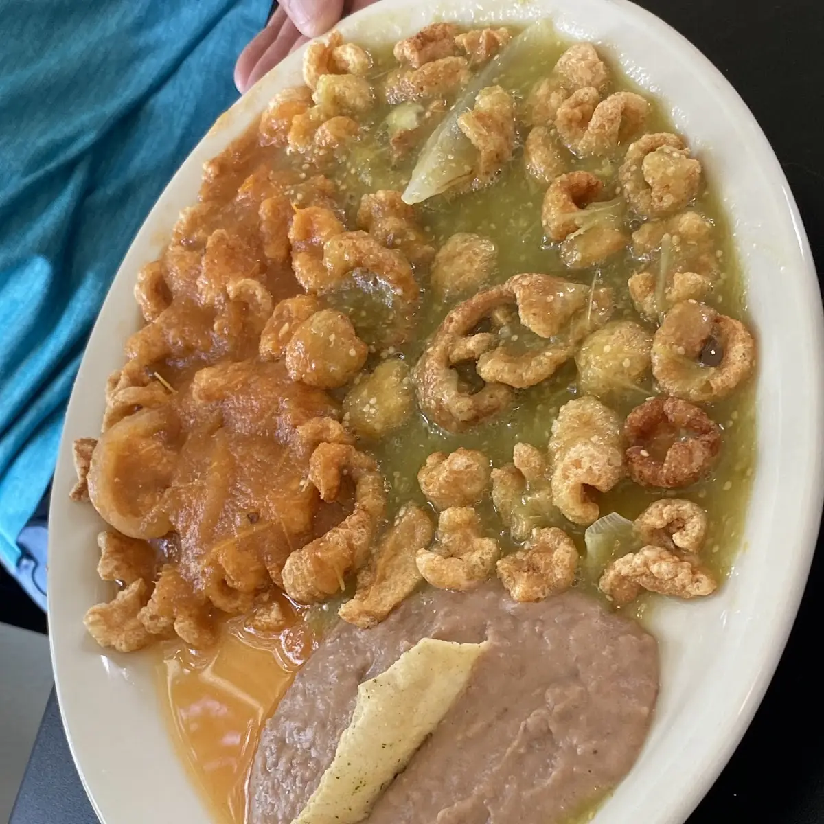 Chicharrón En Salsa Verde Y Roja