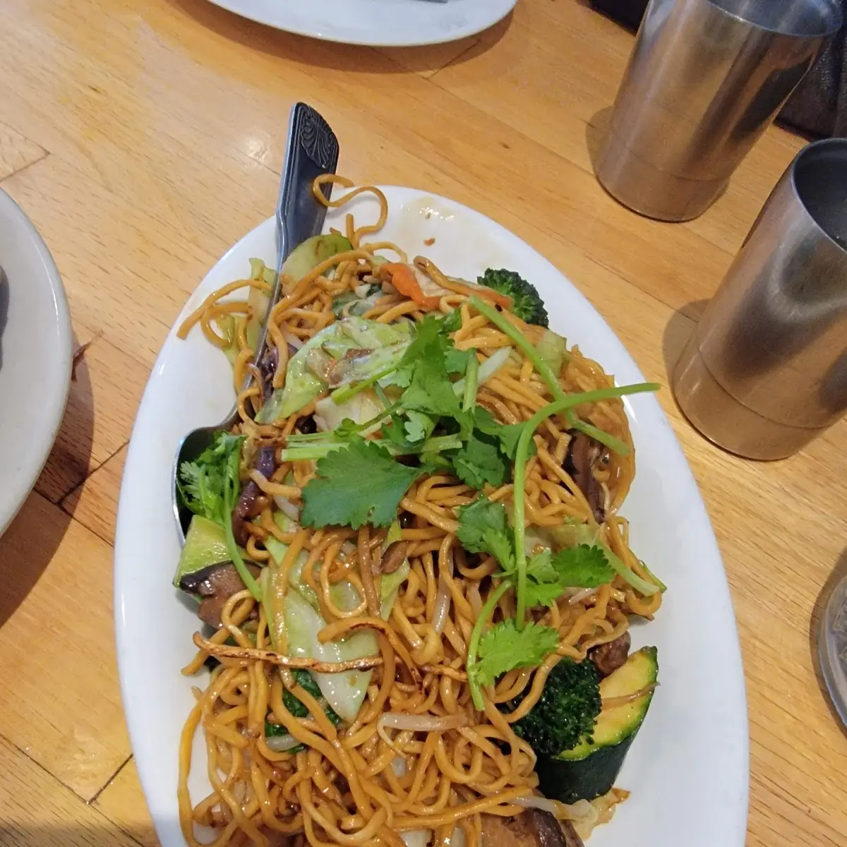 Stir Fried Vegetable Chow Mein