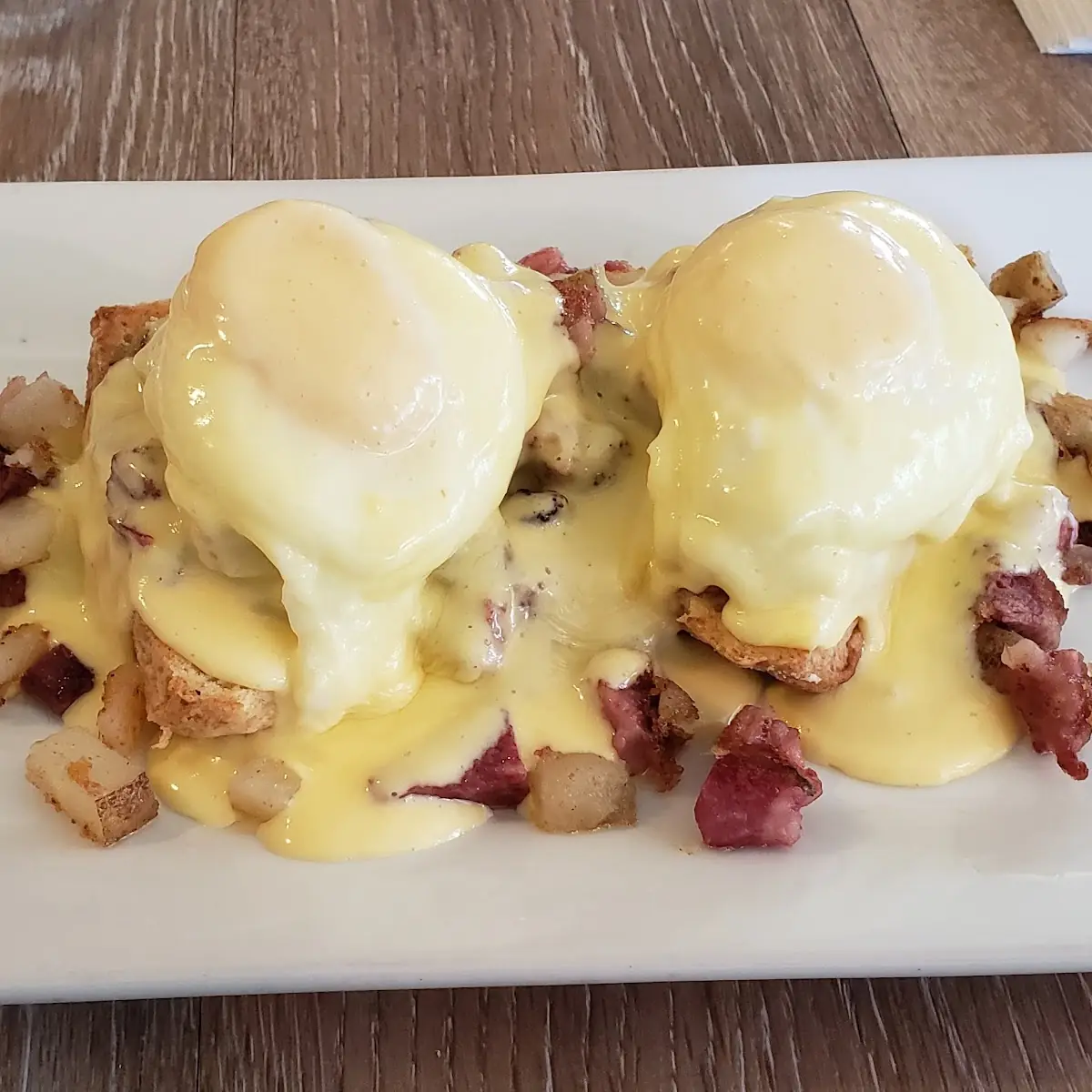 Corned Beef Hash Benedict