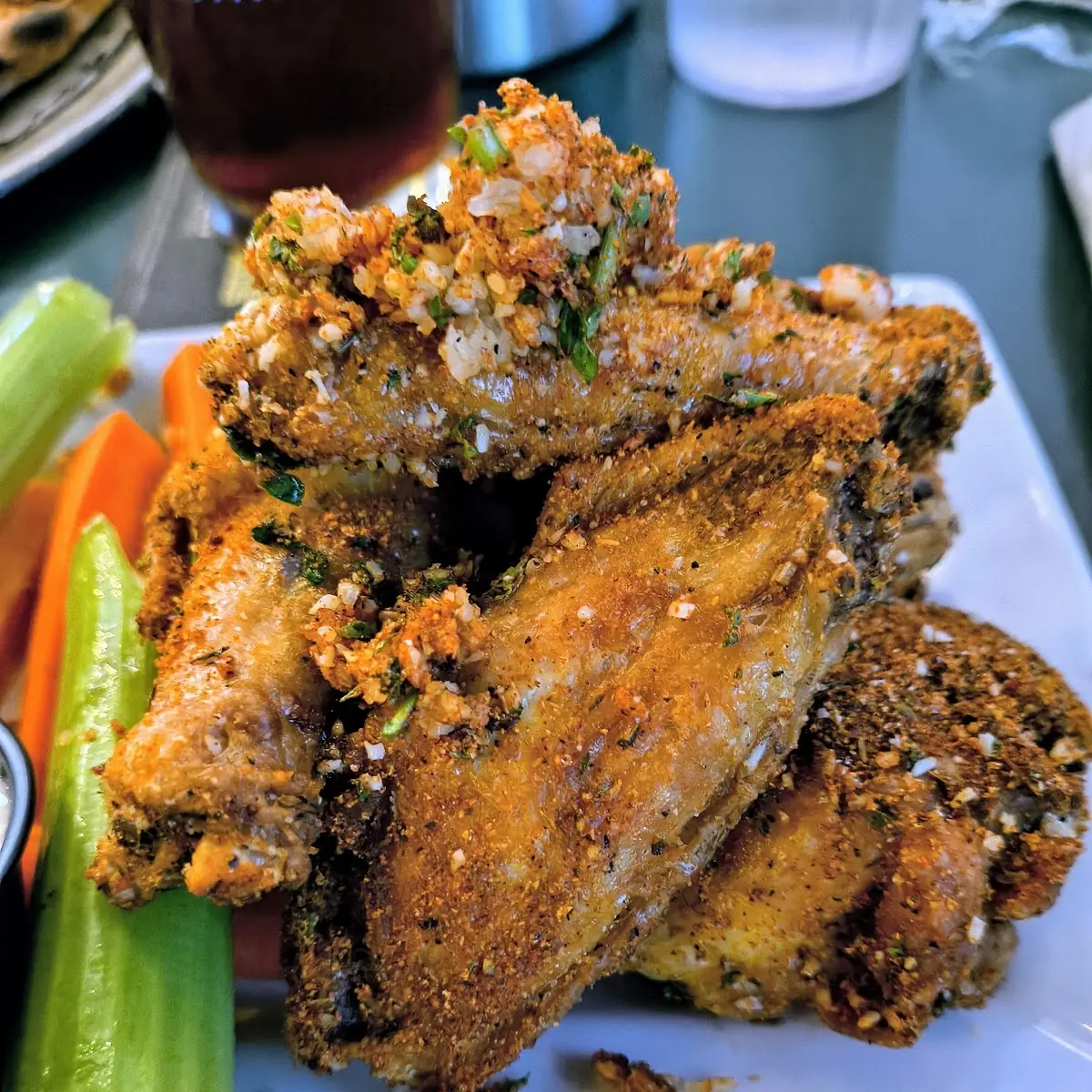 Garlic Dry Rub Wings