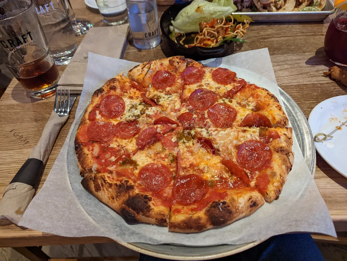 Queen Bee Pizza