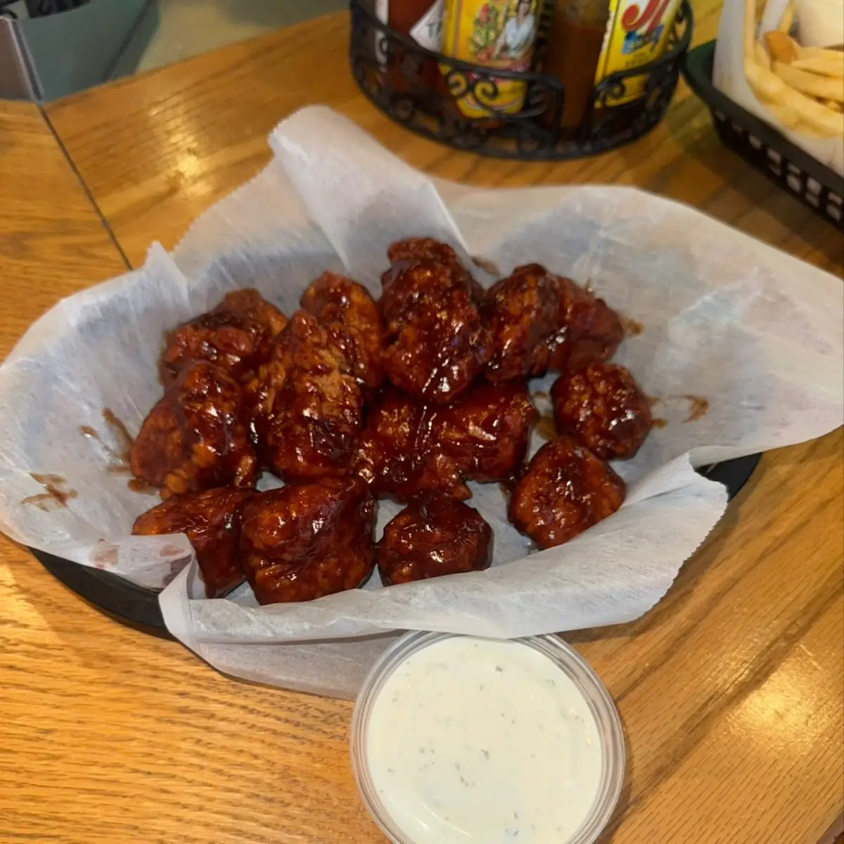 Honey BBQ Boneless Wings