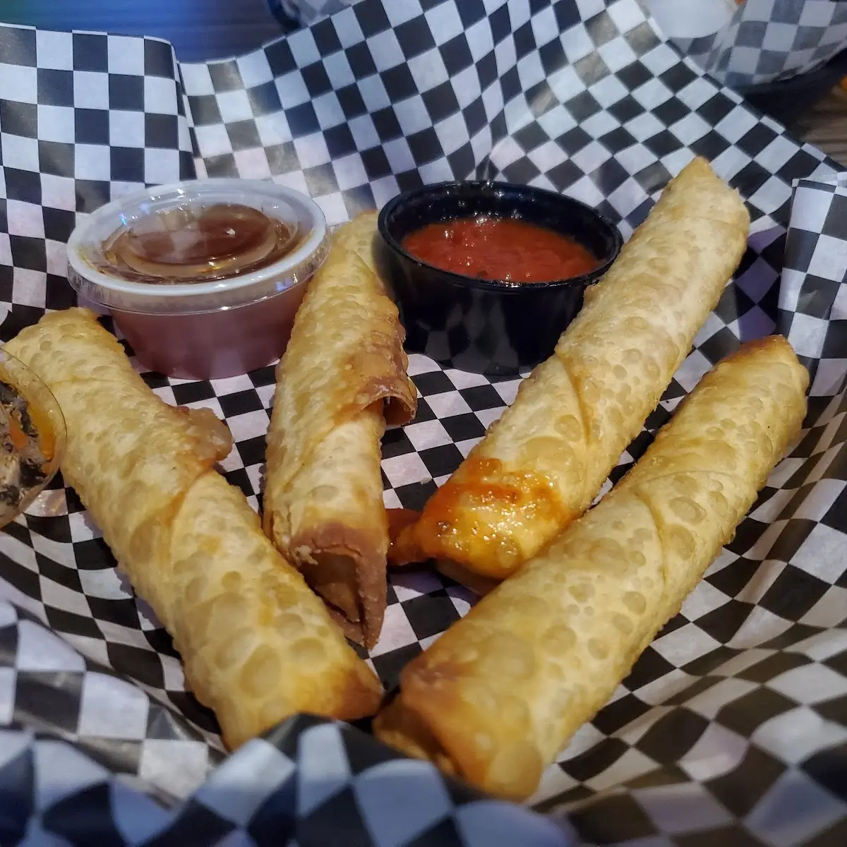 Mozzarella Egg Roll