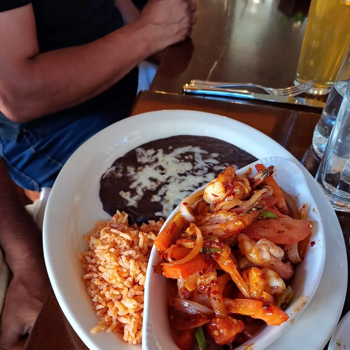 Bistec or Pollo Ranchero