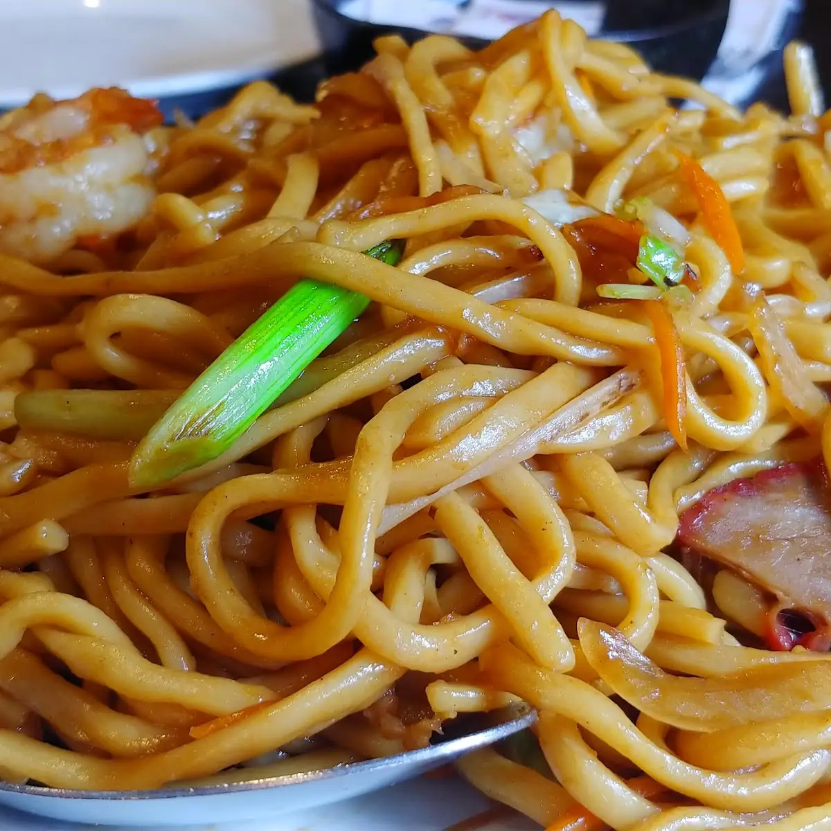 Chow Mein Hong Kong Style