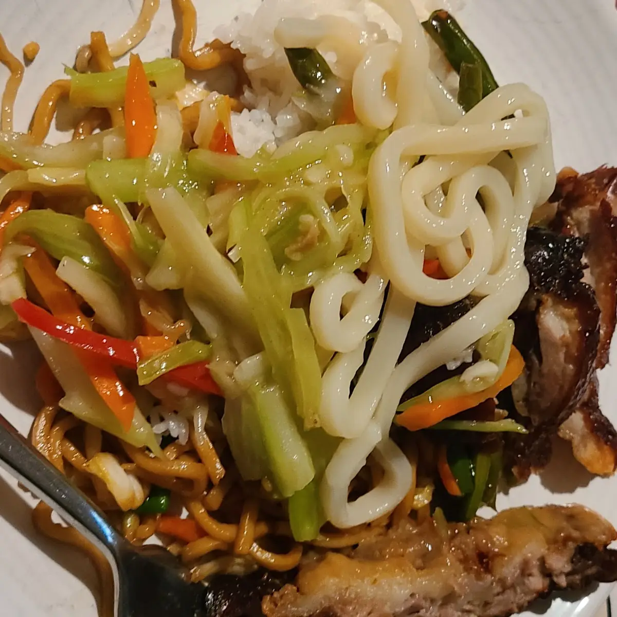 Beef Udon Soup and Vegetable Lo Mein