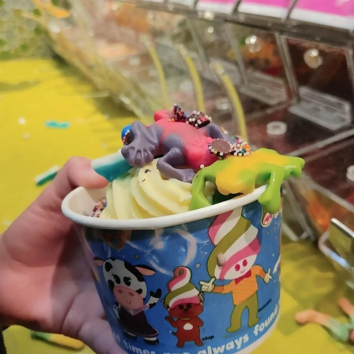 Vanilla Ice Cream with Toppings