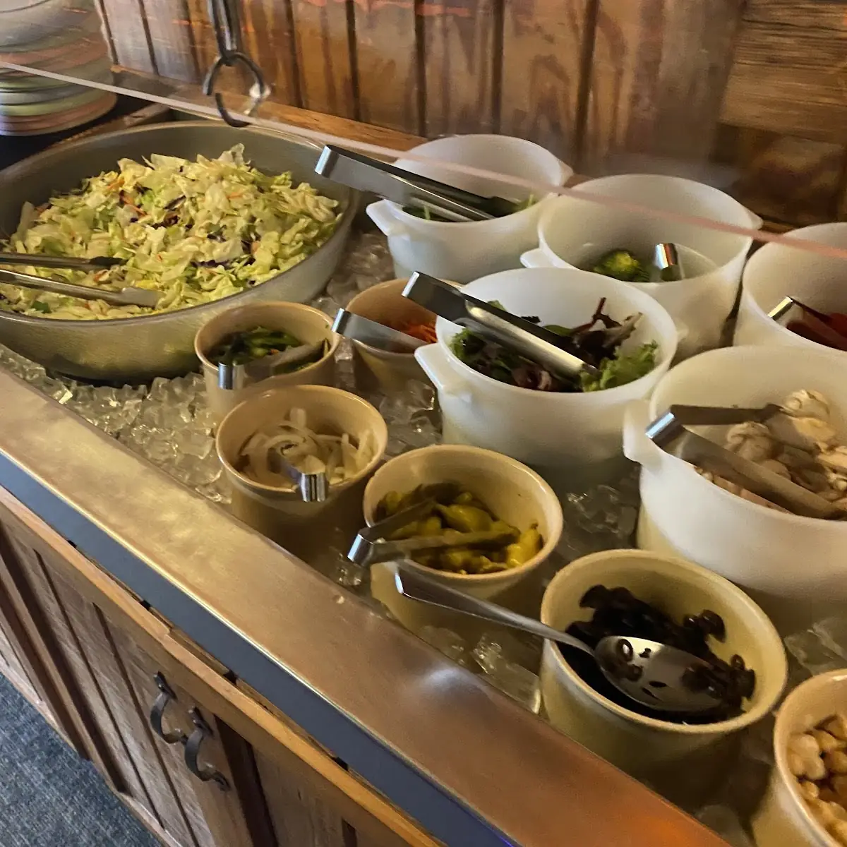 Fresh Salad Bar