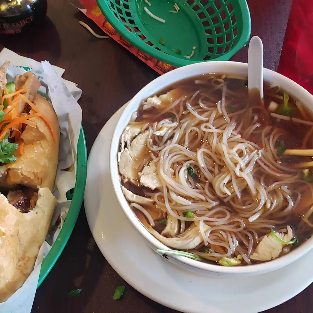 Banh MI GA Nuong a D Pho GA