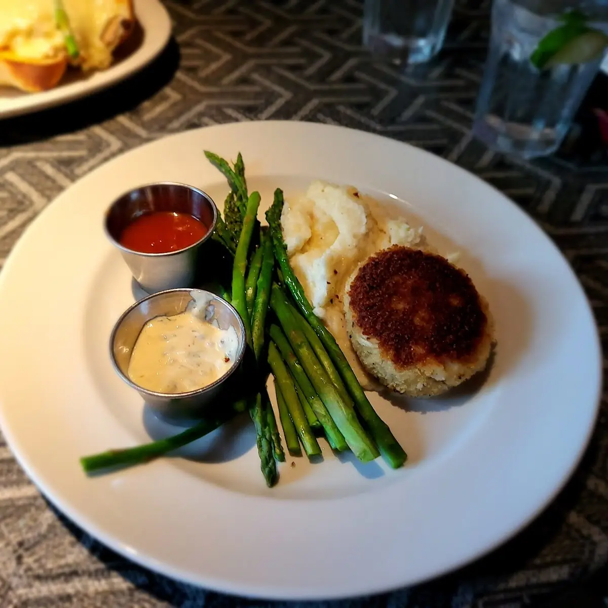 Crab Cake Dinner