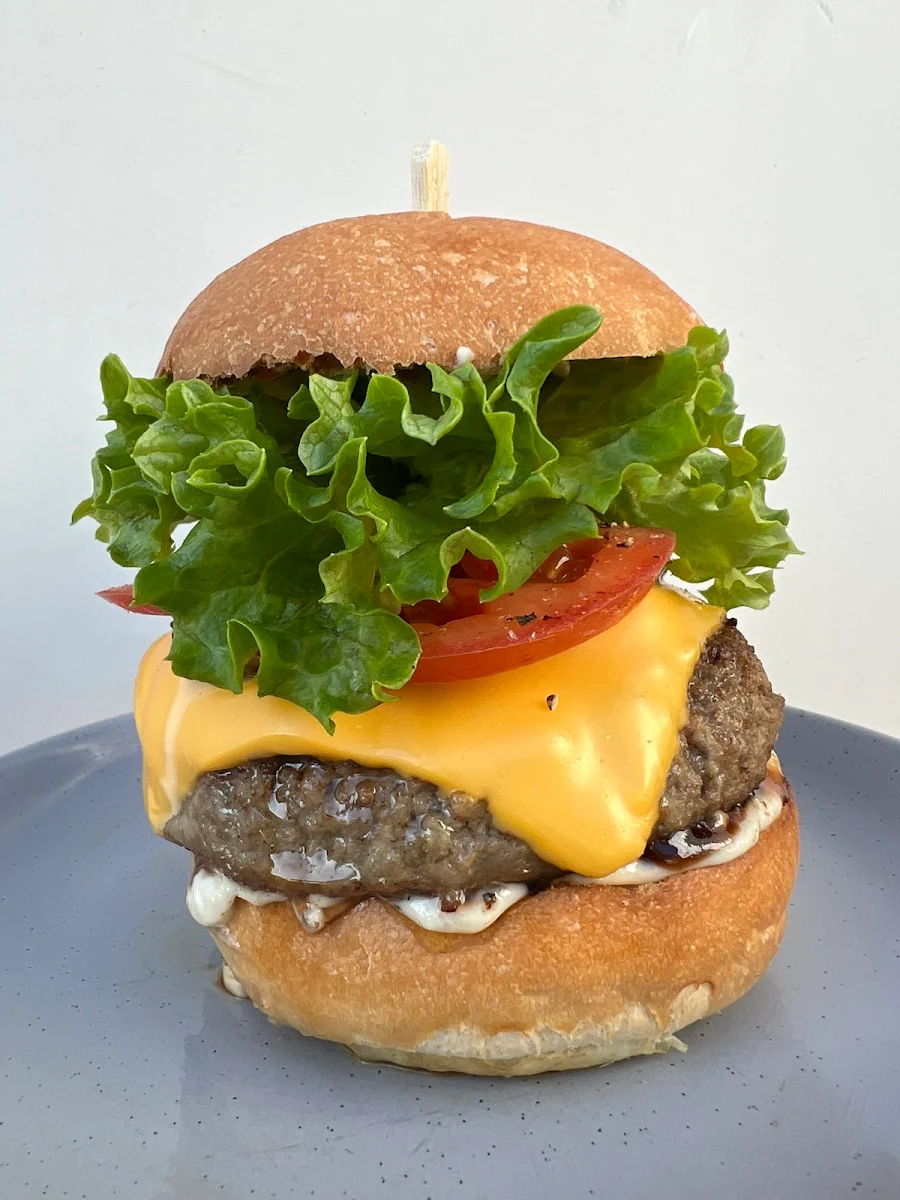 Cheeseburger, Ingleside Market