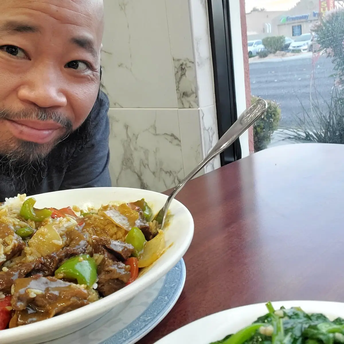 Snow Pea Leaf and Curry Beef Stew