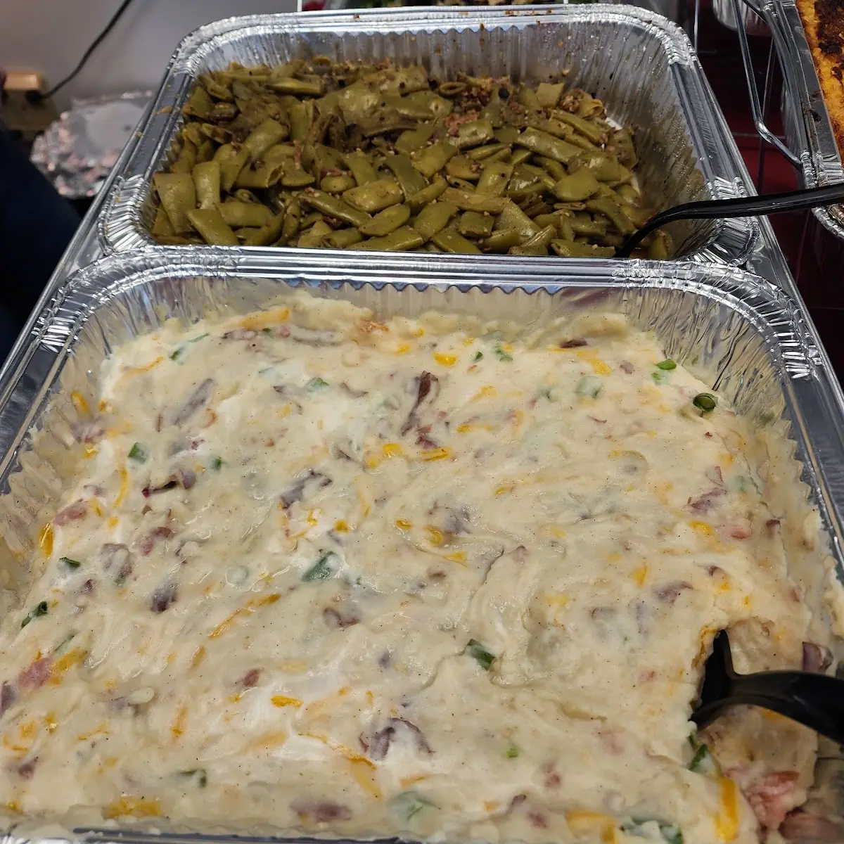 Green Beans and Mashed Potatoes