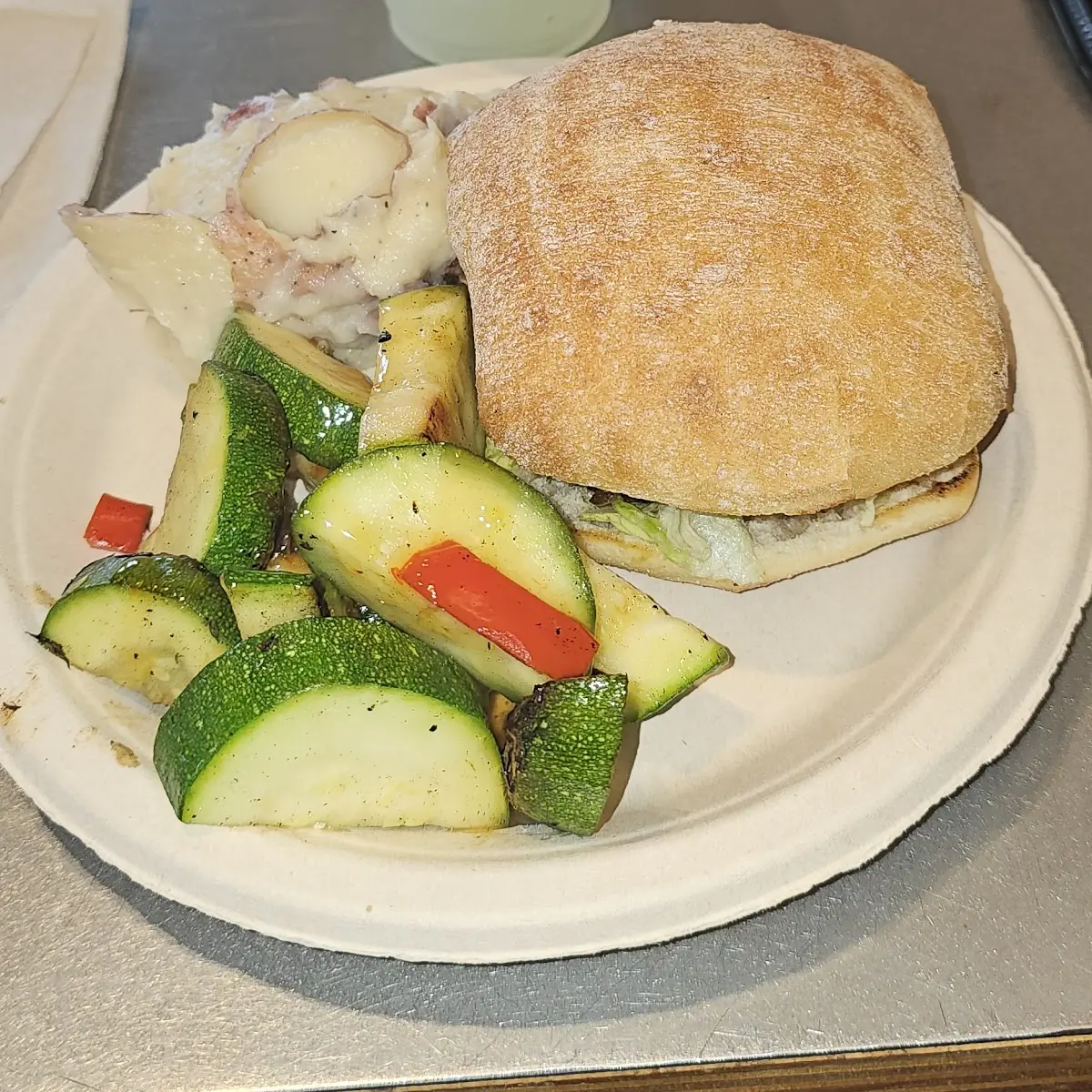 Grilled Steak Sandwich De Pollo