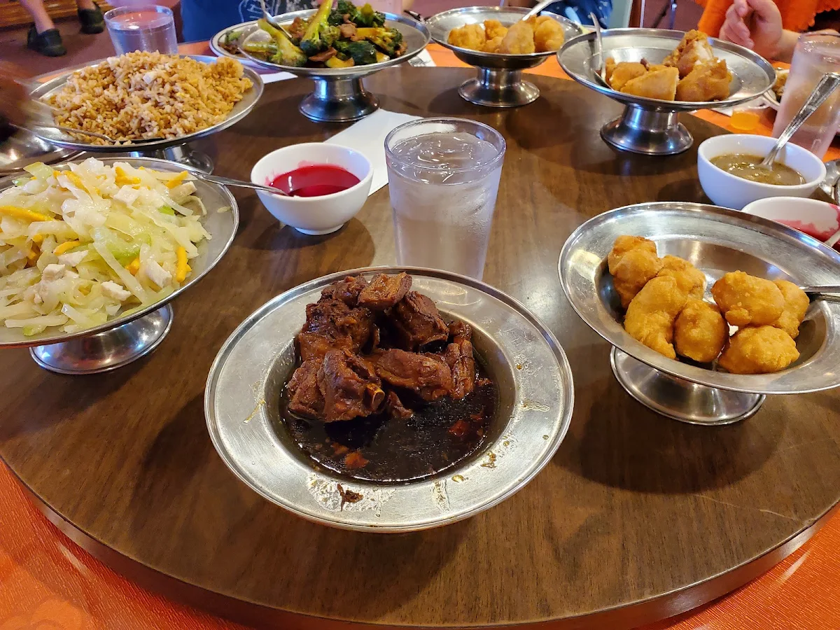 Highlights, Restaurant Chinois Great Wall