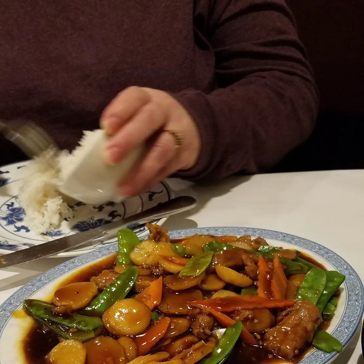 Beef with Pea Pods and Water Chestnuts