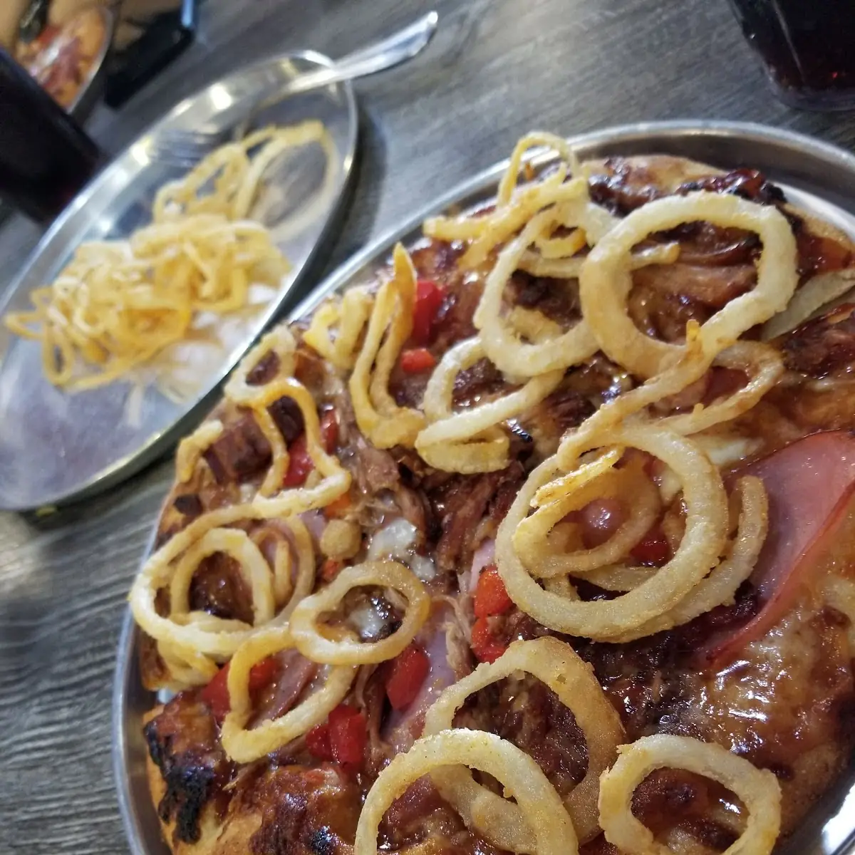 Three Little Pigs Pizza