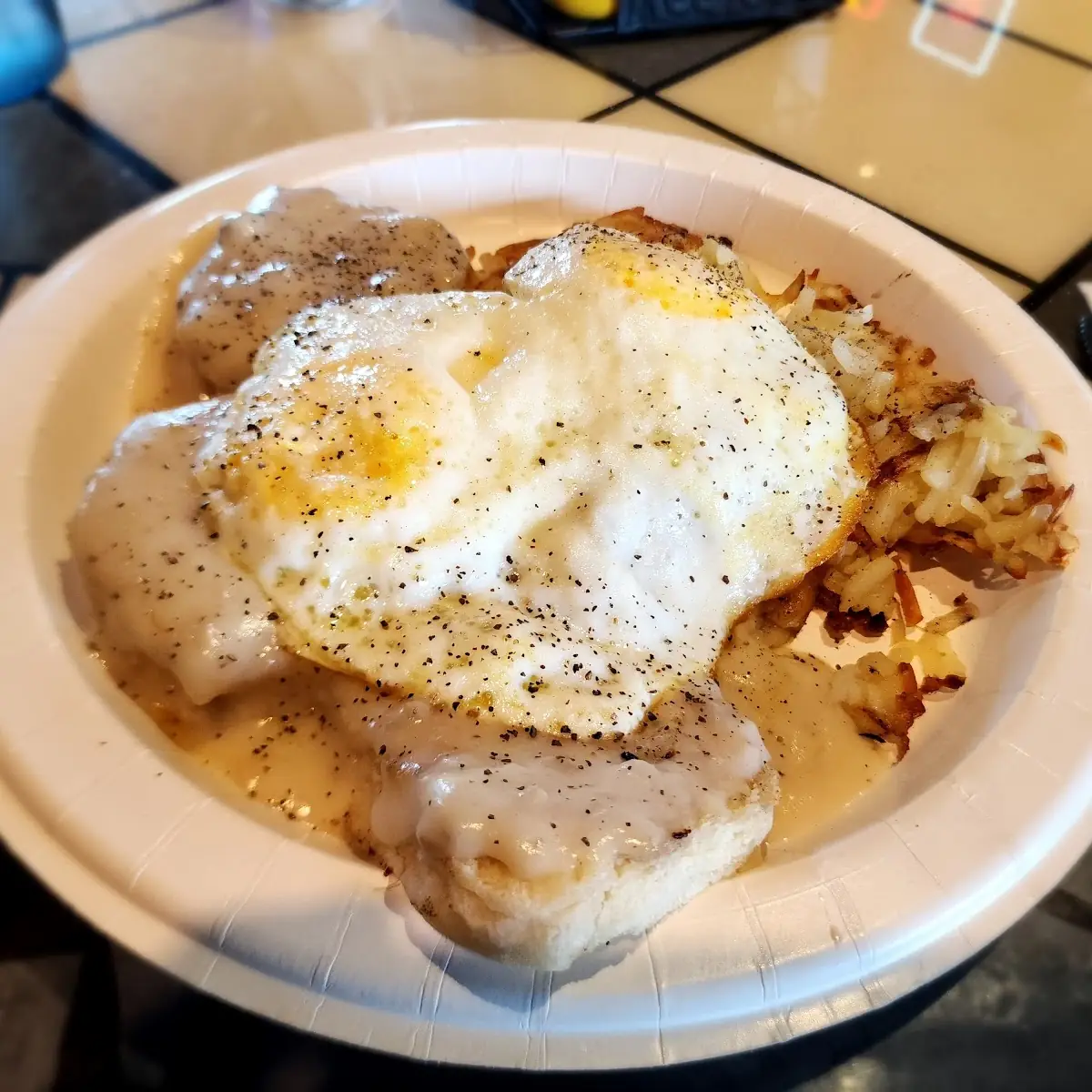 Biscuits and Gravy with Hash Browns
