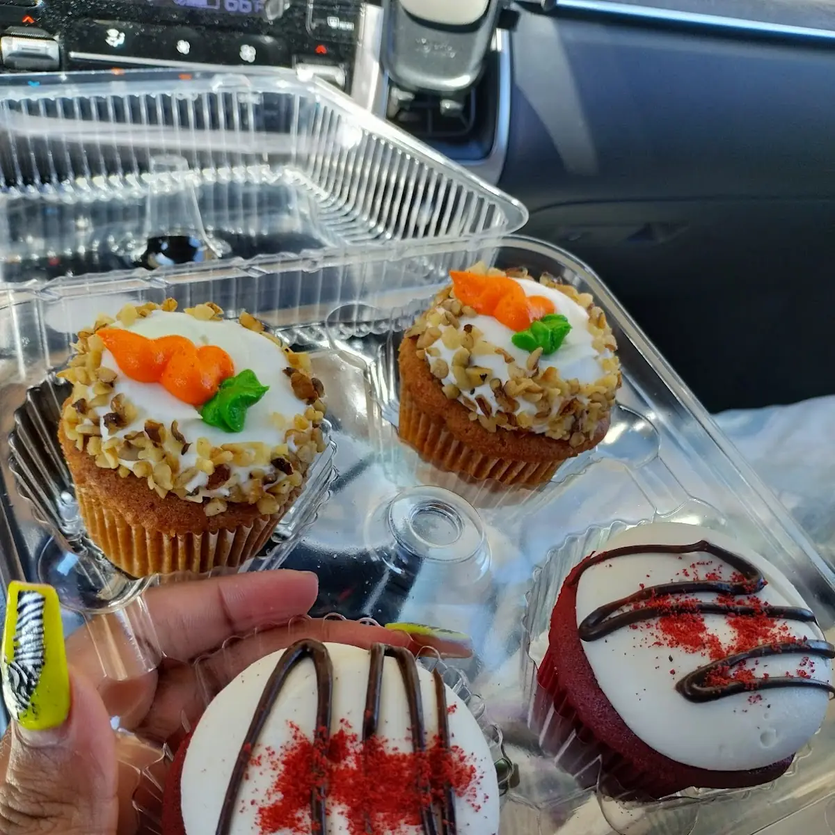 Cake Red Velvet Cupcakes