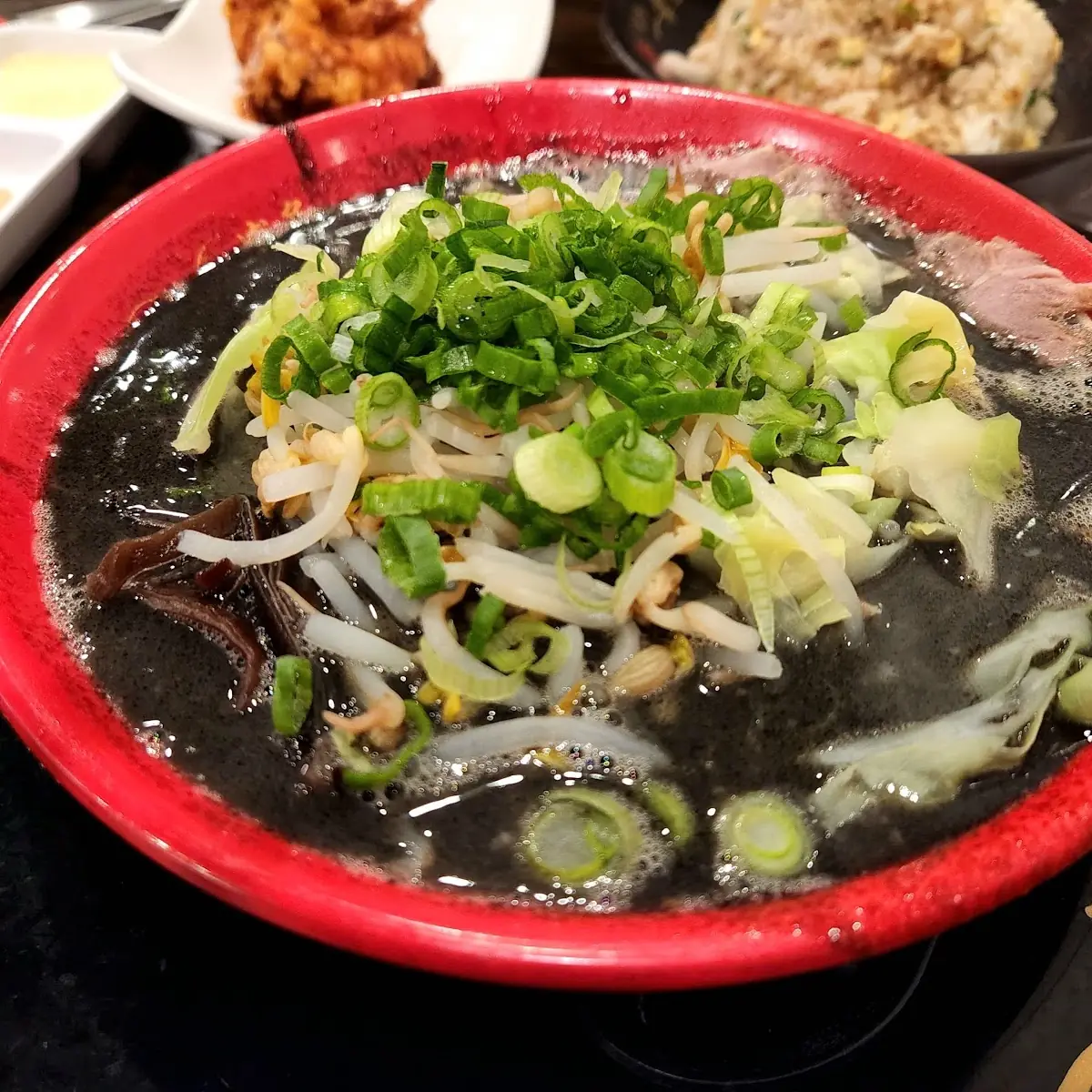 Black Tonkotsu Ramen
