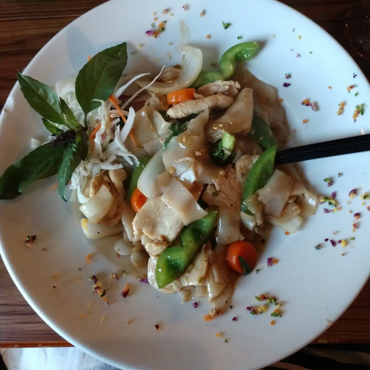 Kung Pao Chicken Pad Thai